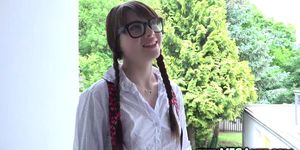 Nerdy babe Luna Rival craves and fuck a huge cock
