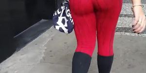 Candid hot blonde girl perfect ass in red leggings