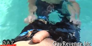 Amateur gays have oral fun - video 1