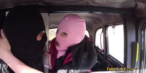Crazy fucking in taxi after robbery