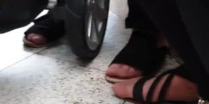 Turkish Nyon Feet At The Mall