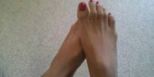 Long Epic Toes!