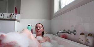 Sophie Aqua Nude Bath