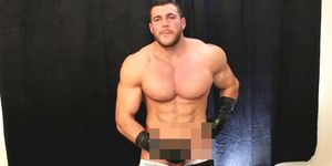 Muscle fetish king - Tnaflix.com
