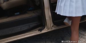 Dude fucks Milf buyer of his minivan (Ramon Nomar, Olivia Blu)