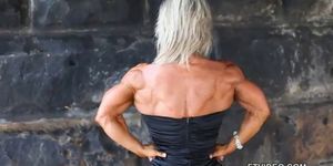 amazing muscle woman