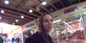 Breathtaking czech teenie was seduced in the shopping centre and screwed in pov