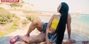 Letsdoeit - Skinny Latina Spreads Her Legs For Outdoor Fucking (Alberto Blanco, Andreina De Luxe)