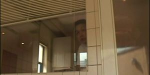 bathroom - video 13