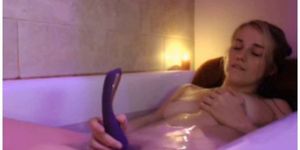 Cam Teen Bath Show (amateur )