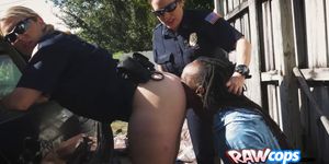 Rasta dude gets bang by horny cops after see his BBC