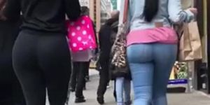 Sexy candid ass