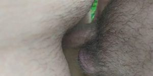 Rubbing and screw my wife`s fertile pussy outside until she fast cum