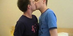 TEEN GAY CLUB - Cock Sucking Brit Twinks - video 1