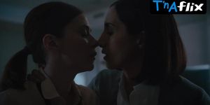 Anna Friel Lesbian Scene  In The Gf Experience