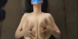 Watch these Fantastic breasts bounce around