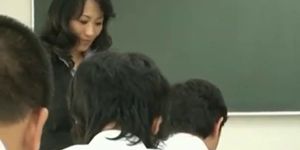 Natsumi Kitahara ass licks her guy part5 - video 2