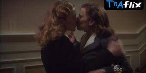 Bridget Regan Lesbian Scene  in Agent Carter