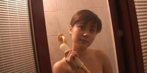 Haruna Itoh gives an amazing blowjob part1
