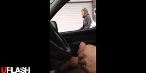 Cock Flashing In Car