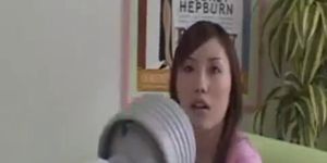 Hot Japanese chick has a squirting orgasm