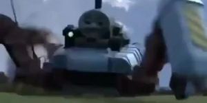 Master Chief kills Thomas the Tank Engine to save Steve