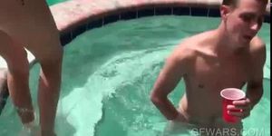 Naked teen babes sucking pecker in turns in pool gangbang