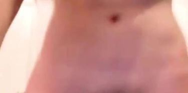 Earn Nutcha Nude Pussy