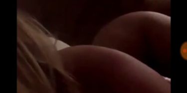 TELEREALITE] Melanie (melanight) Se Filme En Train De Baiser Sur ...