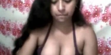 375px x 187px - Deshi Cute Girl Infront of Webcam TNAFlix Porn Videos