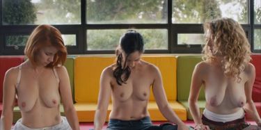 Lauren Lapkus Nude Crashing S01e01 2017 Tnaflix Porn Videos