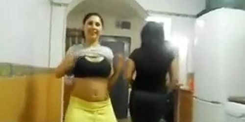 Sexy dancer flashes boob and pussy