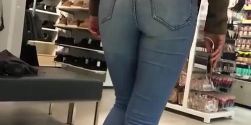 Slow motion on teen’s nice ass