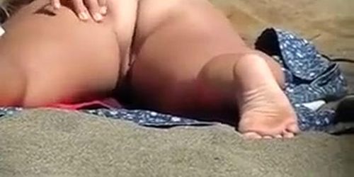 Nude girls playing on the beach - Tnaflix.com