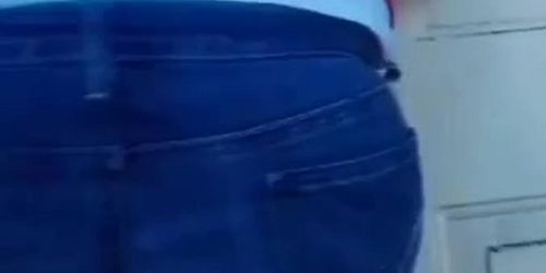 Big ass mature granny ass in jean