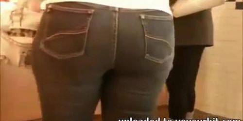 Milf Mature in tight jeans big ass butt mother phat booty  5