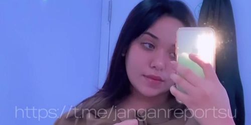 Indonesian Amateur Pornstar @Chizzcakeee Show Her Big Boobs Leaked