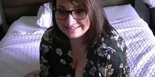 Nerd girl first bj