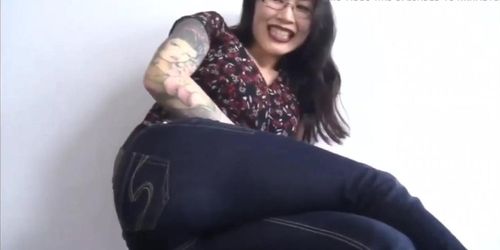 This goddess delivers stunning gas plays