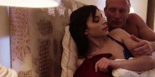 Stepdad fingers and fucks his homeschooled teen stepdaughter (Clarke Kent)