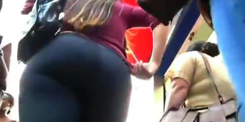 Smoking hot girl in the supermarket