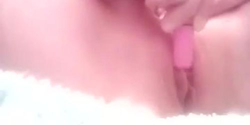 Hot girl rubs clit
