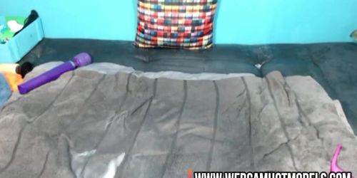BIGGEST SQUIRT FROM A BUSTY TEEN CAM MODEL - WEBCAMHOTMODELS.COM