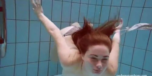 naked under water 2