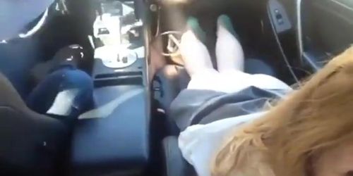 Guy Spanks His Girlfriend While Driving