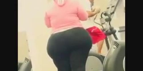 White BBW Pear with a HUGE Fat Culo at the gym