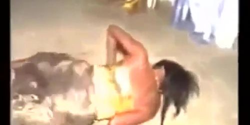 Sabar Thiaga porn video – sabar dance