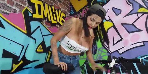 Cam-to-Cam Sex, Domina Jerk-Off Instruction, Sexy Natural Boobs, Soles Fetish
