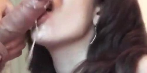 Big cock cums on mature Jessys face and mouth