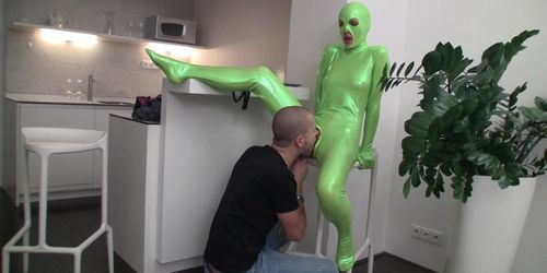 Kinky girl in a latex cat suit gets fucked (Kinky Babies)